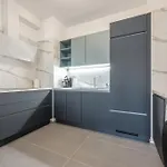 With Garage And Balcony In Center Apartament Budapesta