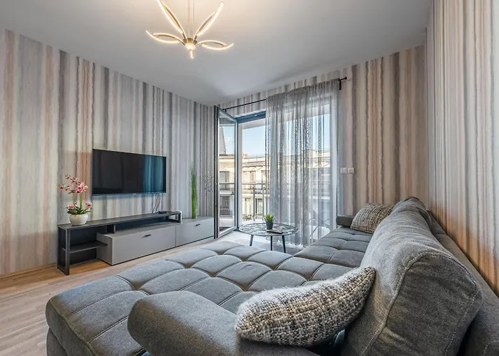 With Garage And Balcony In Center Lejlighed Budapest